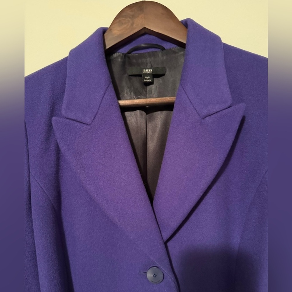 Hugo Boss Purple Belted Wool Blend Coat - Tailored Luxury Outerwear - Picture 5 of 6